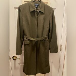 Ann Taylor Womens stretch Green Belted lightweight lined Coat size 8P